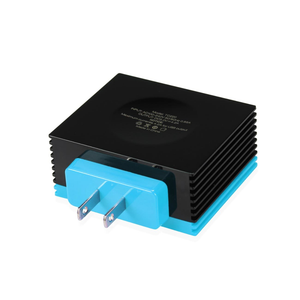 REIKO 4 AMP FOUR PORTS PORTABLE TRAVEL STATION CHARGER IN BLUE